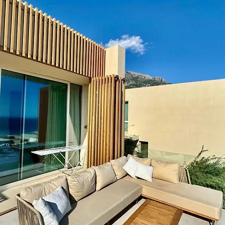 Bella Vista Coast Palase Himare