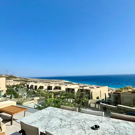 Bella Vista Coast Palase Apartmanhotel Himara