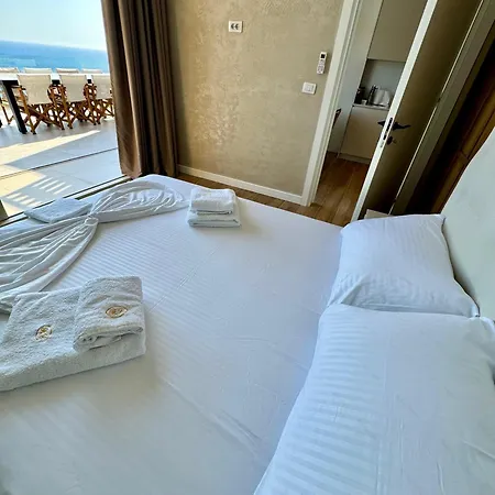 Bella Vista Coast Palase 4*