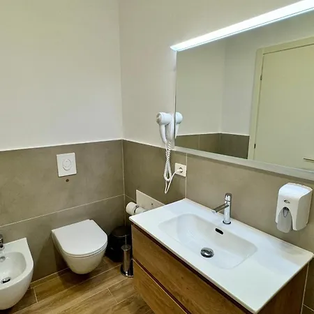 Bella Vista Coast Palase Apartmanhotel