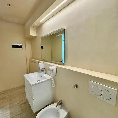 Bella Vista Coast Palase 4* Himara