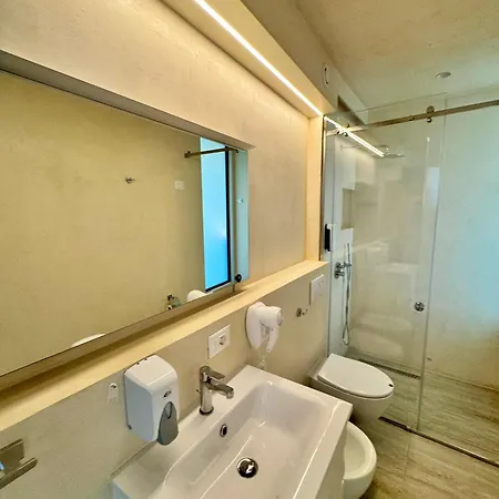 Bella Vista Coast Palase Apartmanhotel 4*